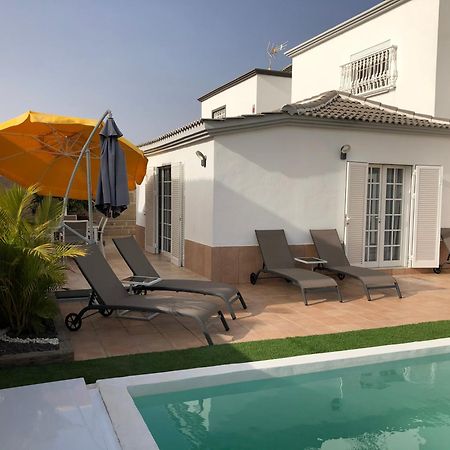 Villa Vanesa Luxury Private Villa With A Heated Pool, 4 Bedrooms And 4 Bathrooms Адехе Екстериор снимка