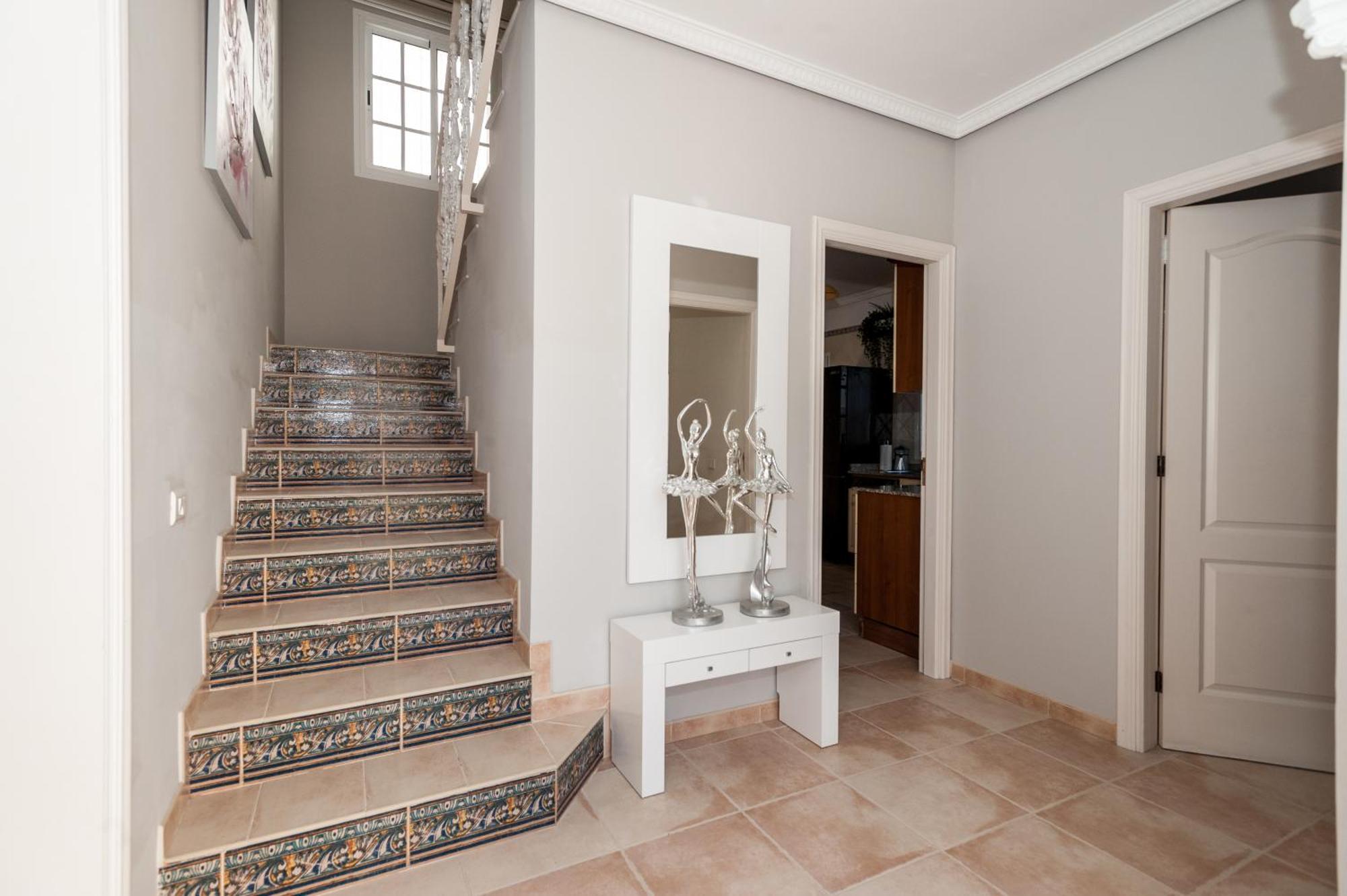 Villa Vanesa Luxury Private Villa With A Heated Pool, 4 Bedrooms And 4 Bathrooms Адехе Екстериор снимка